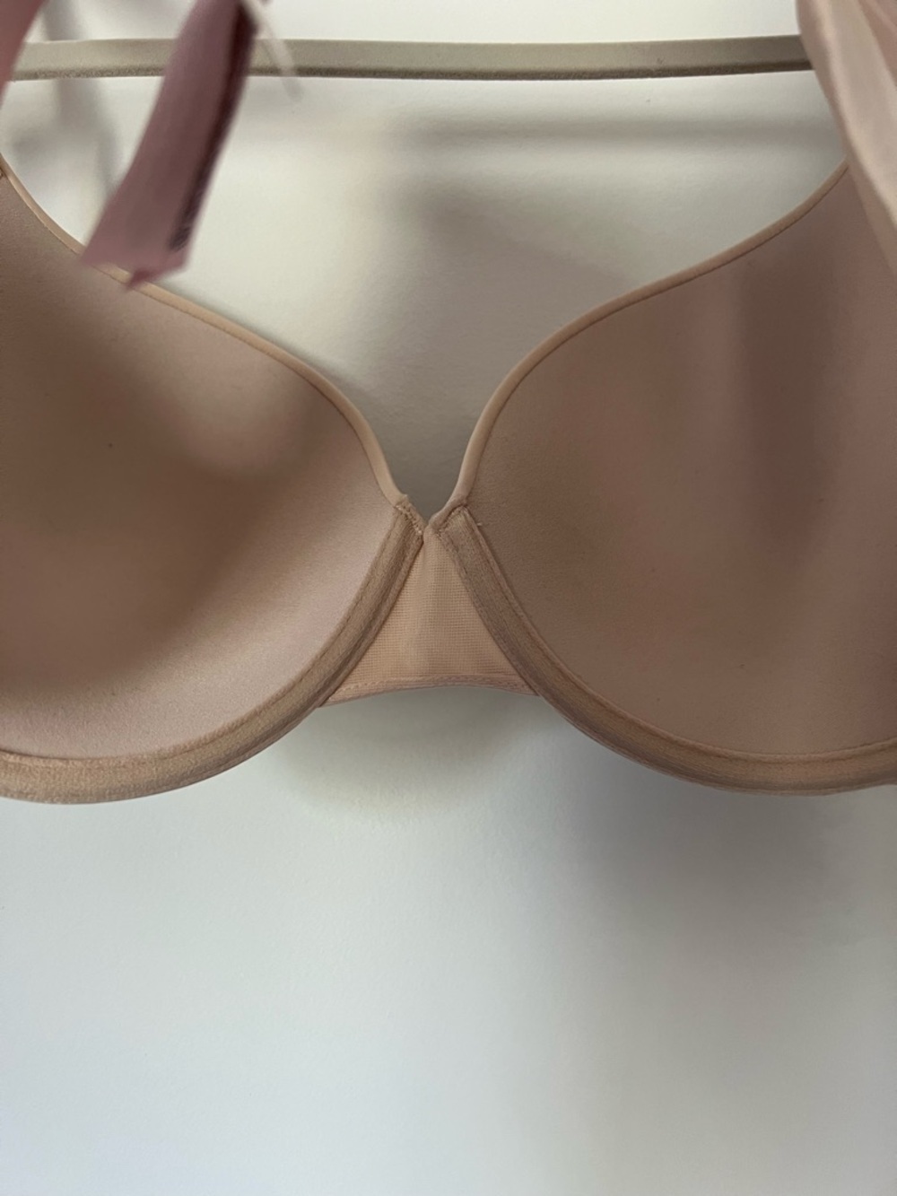 Victoria's Secret Smooth Nude Push-Up T-Shirt Bra - 38D NEW - Picture 7 of 10